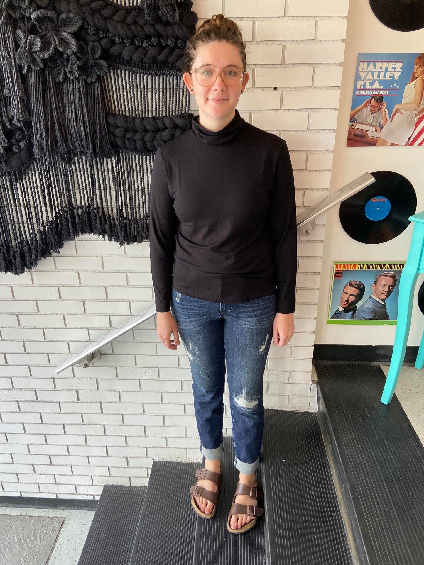 Simone Light Turtleneck ~ Black