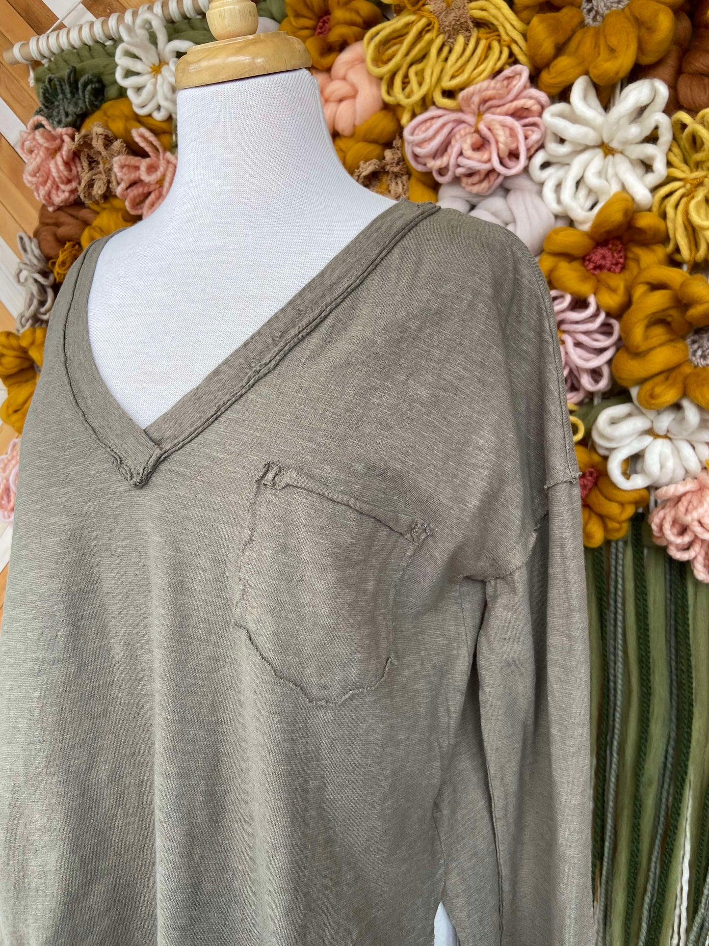 Ames Raw Seam Top ~ Saddle