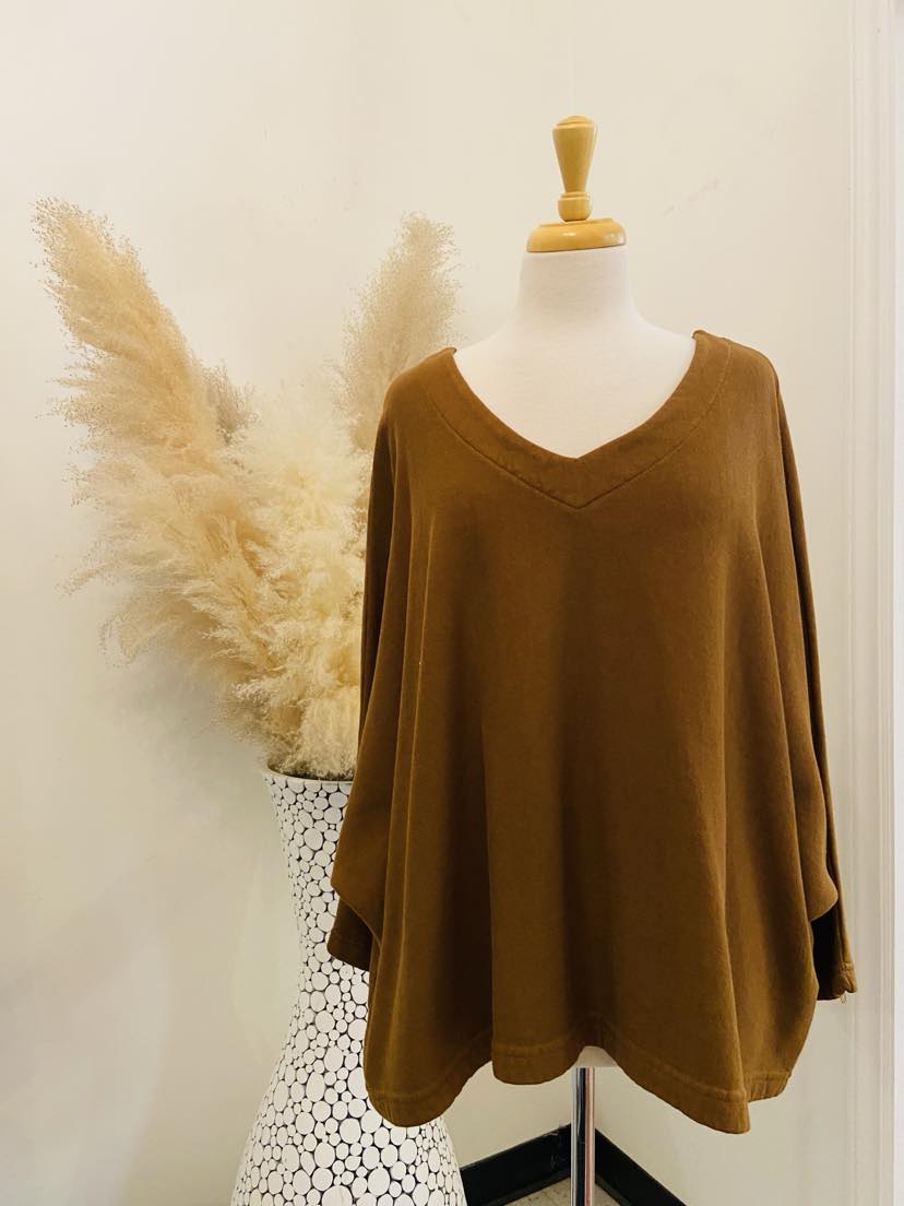 Kendall V Neck Shirt { 2 Colors }