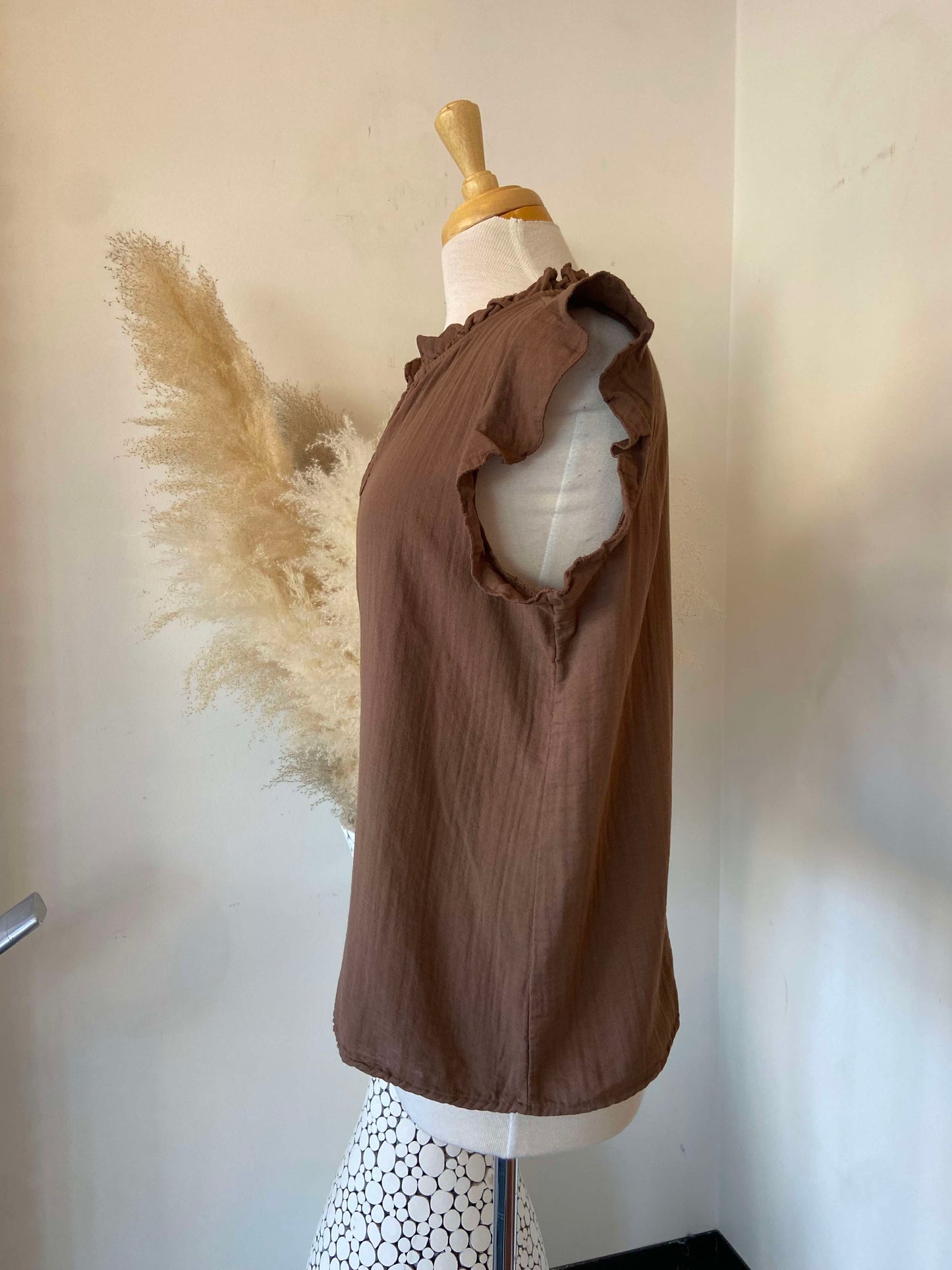 Elli Ruffle Tank ~ Bark