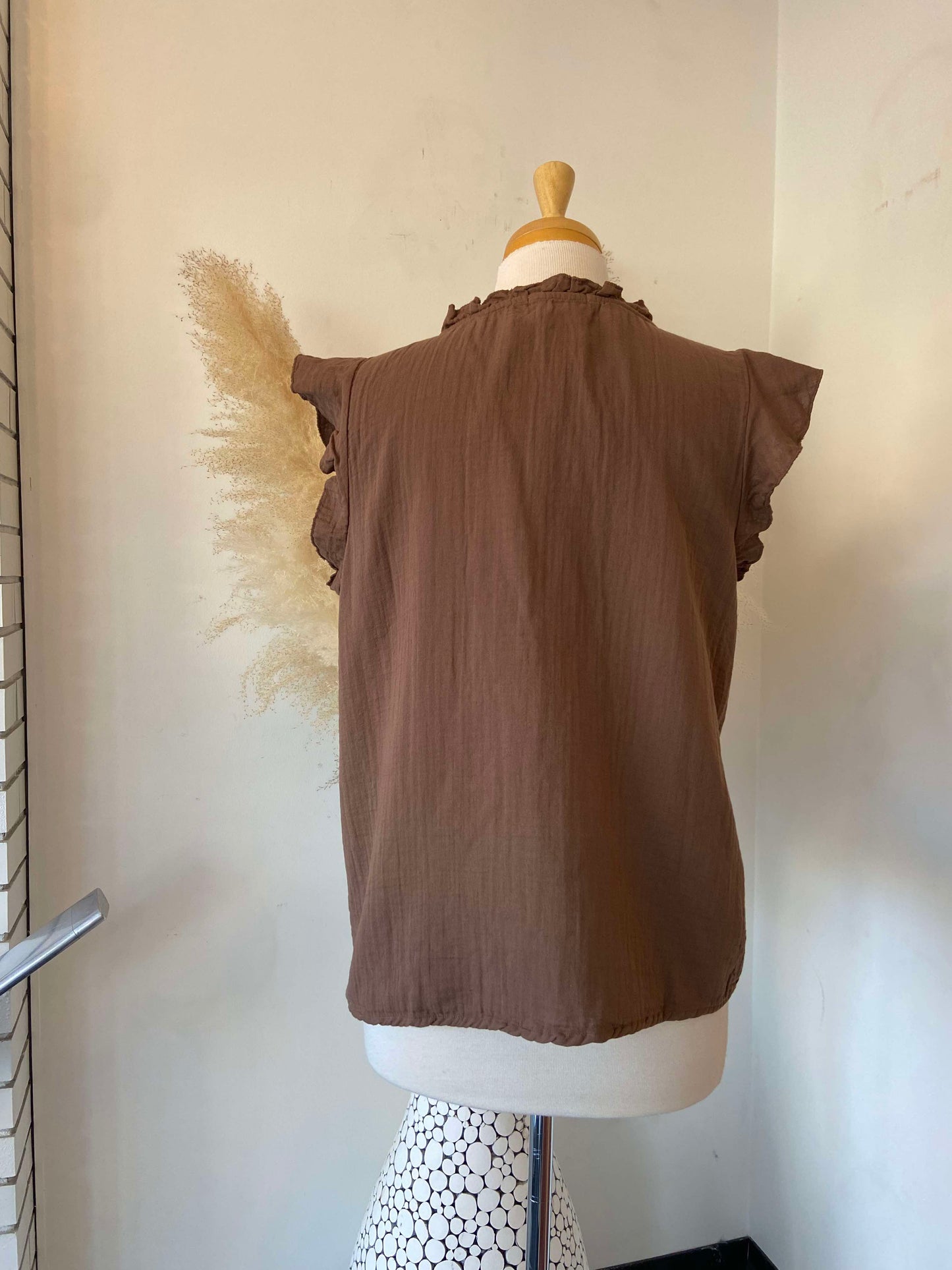 Elli Ruffle Tank ~ Bark