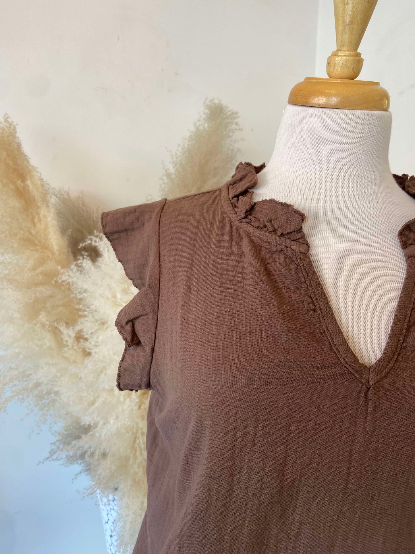 Elli Ruffle Tank ~ Bark