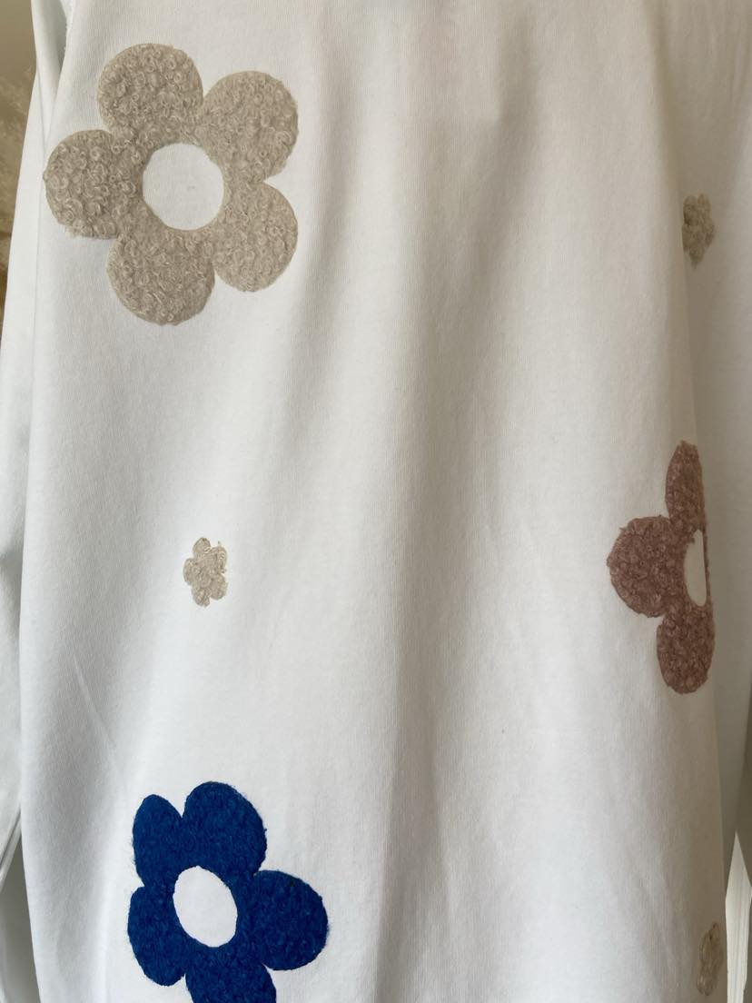 Chelsea Flower Hoodie ~ White