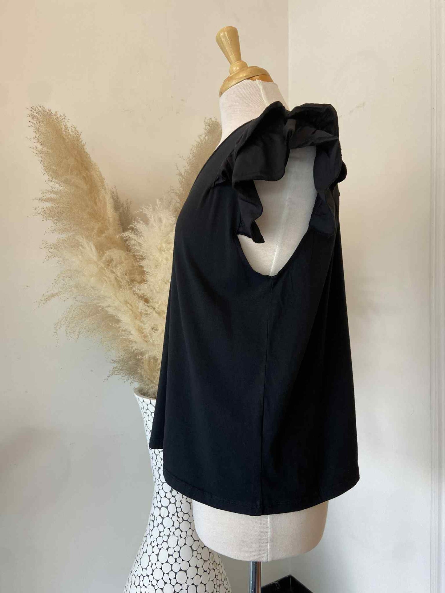 Luka Ruffle Tank ~ Black