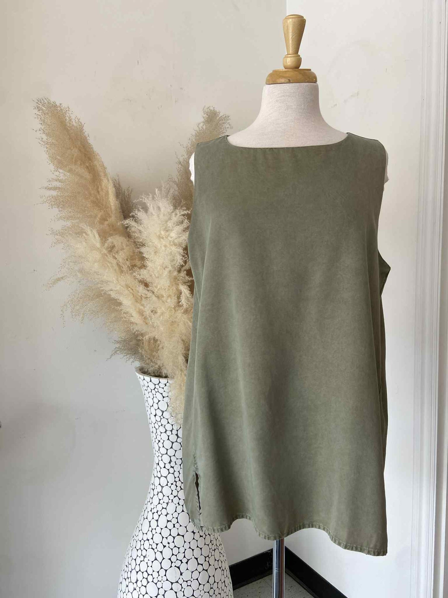 Halley Flowy Tank ~ Faded Fennel