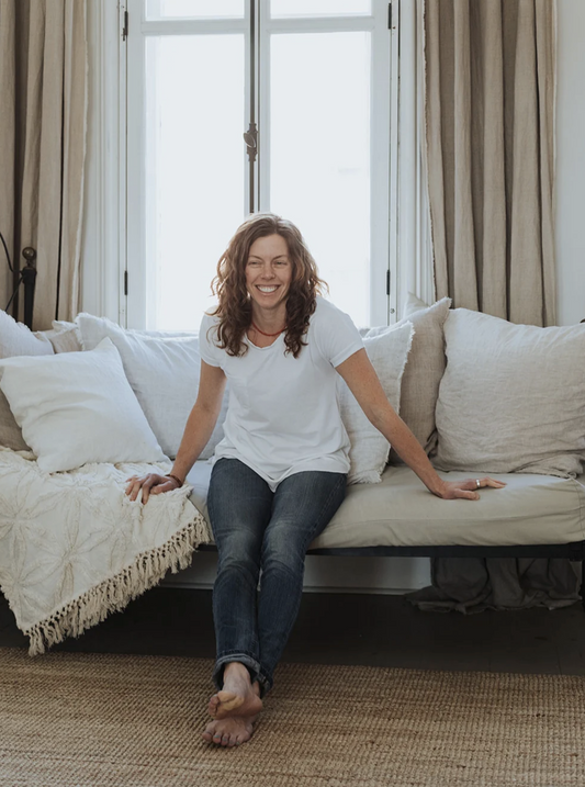 Blondie Janis Tee ~ White