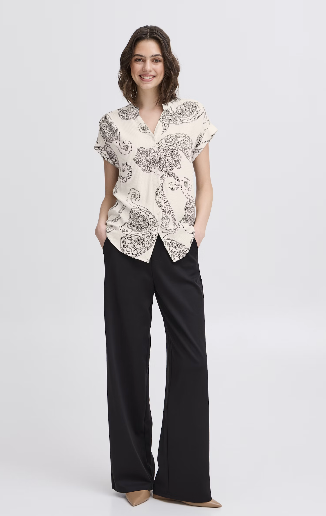 Oline Blouse ~ Cream