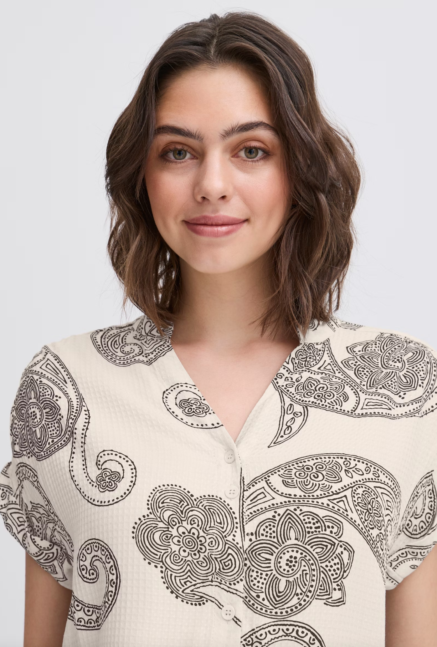 Oline Blouse ~ Cream