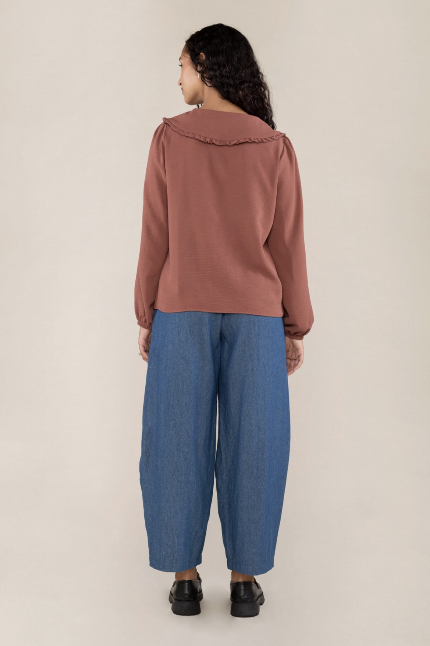 Kinslee Top ~ Auburn ~ Curve