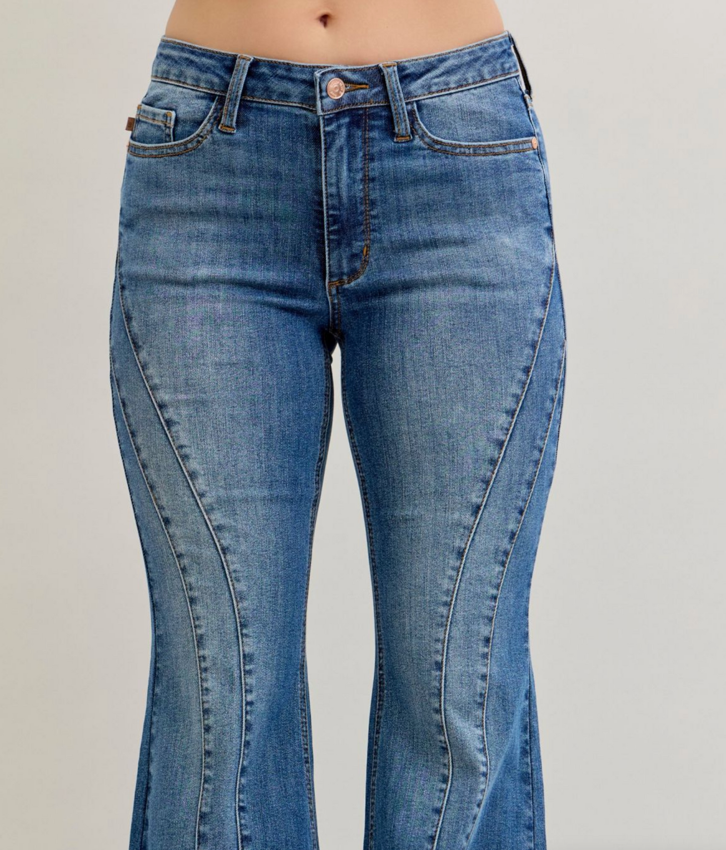 Kyla Flare Jeans { Reg & Curve }