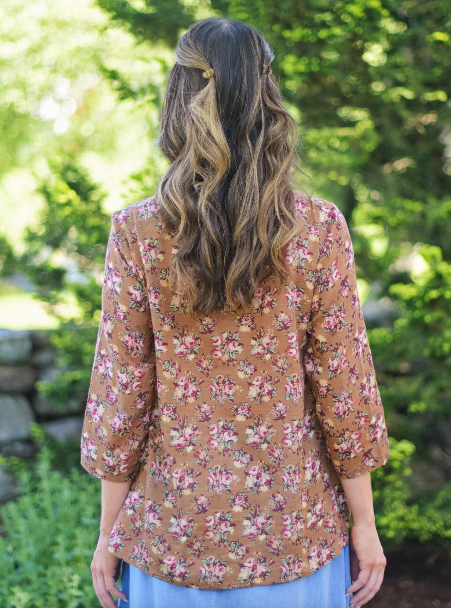 Elizabeth Garden Blouse ~ Latte