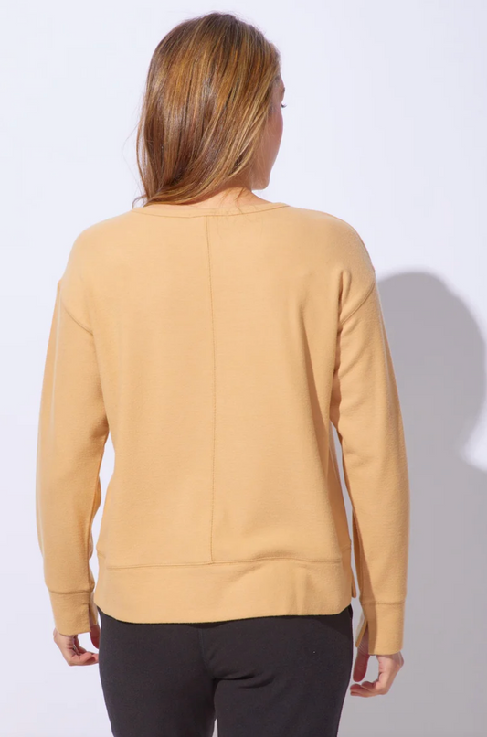 Jana Snuggly Pullover ~ Honey
