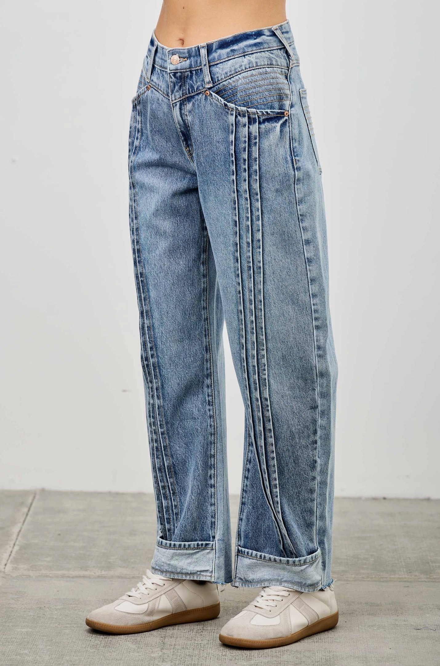 Fifi Barrel Jean { Reg }