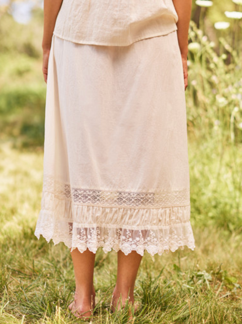 Savannah Half Slip ~ Ecru