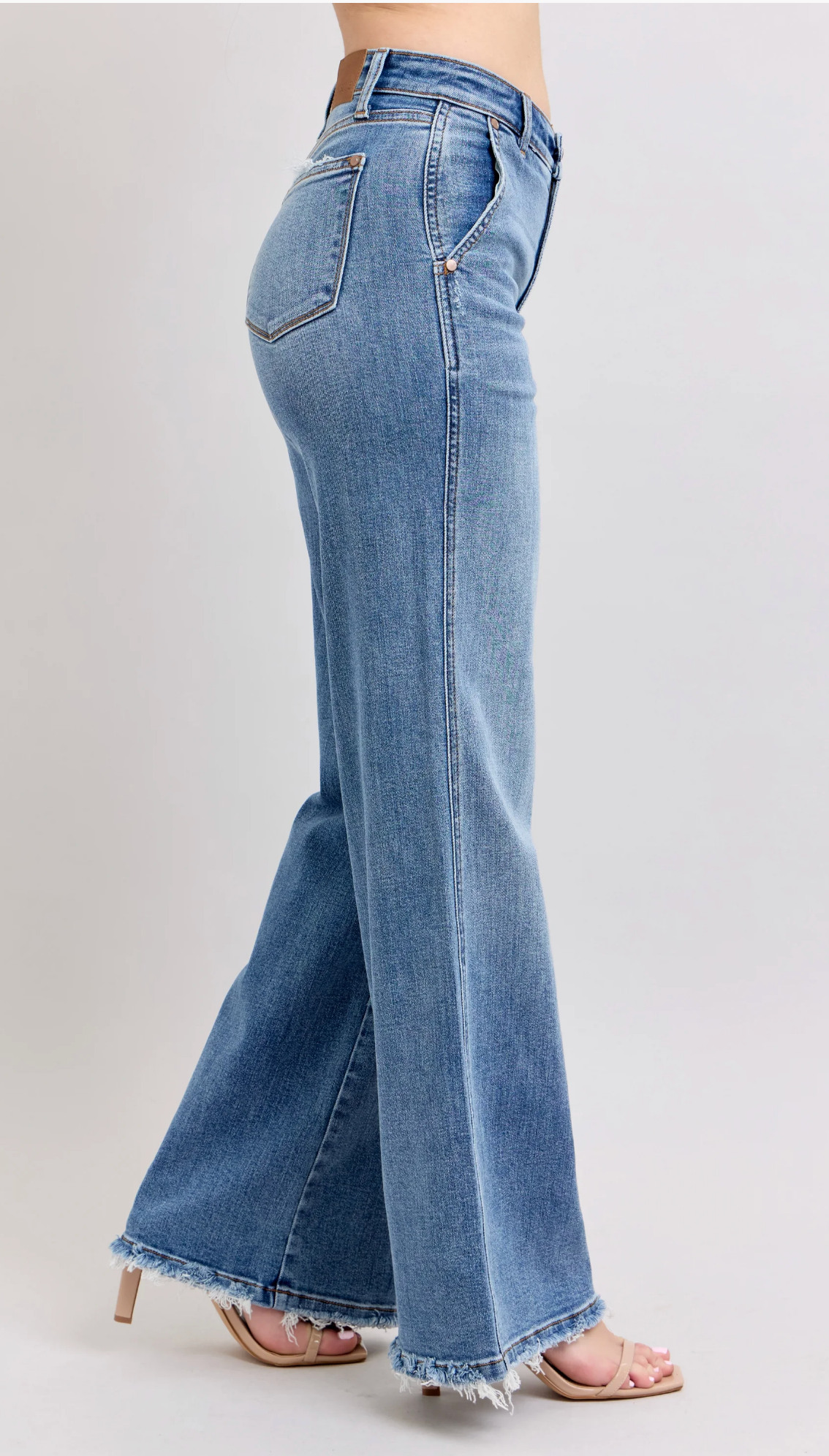 Kerri Retro Wide Fit { Reg }