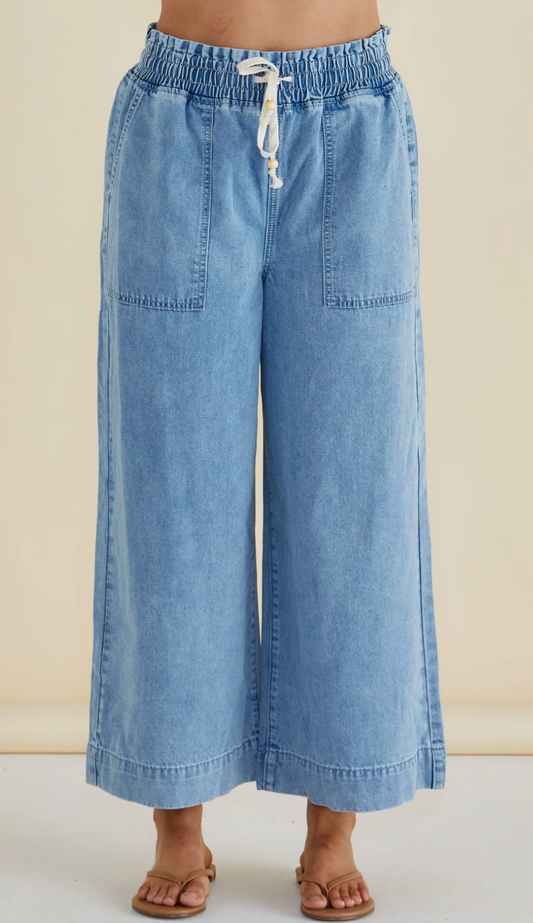 Saffra Relax Leg Drawstring Waist Jean