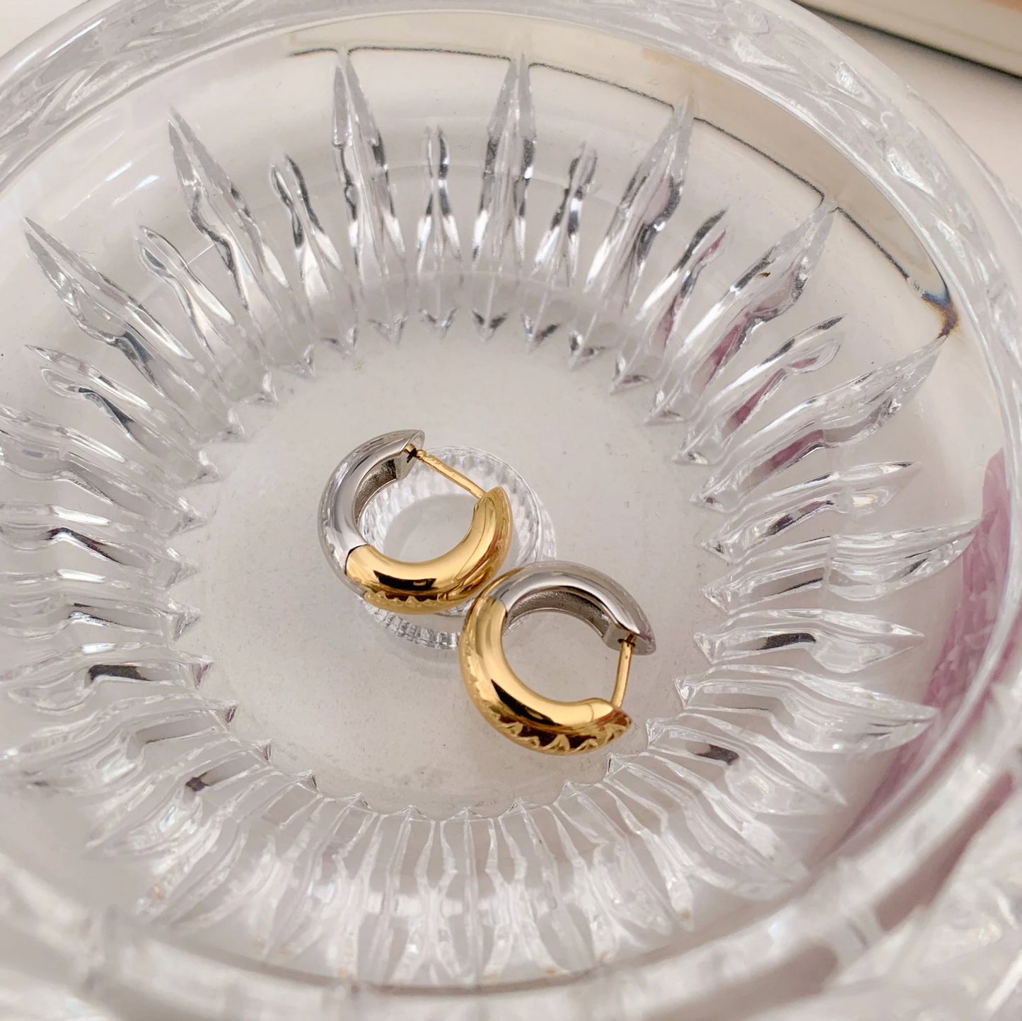 Small Bold Reversible Hoop Earrings