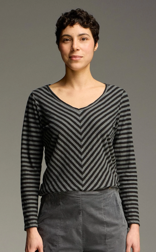 Border Top LS ~ 2 Colours