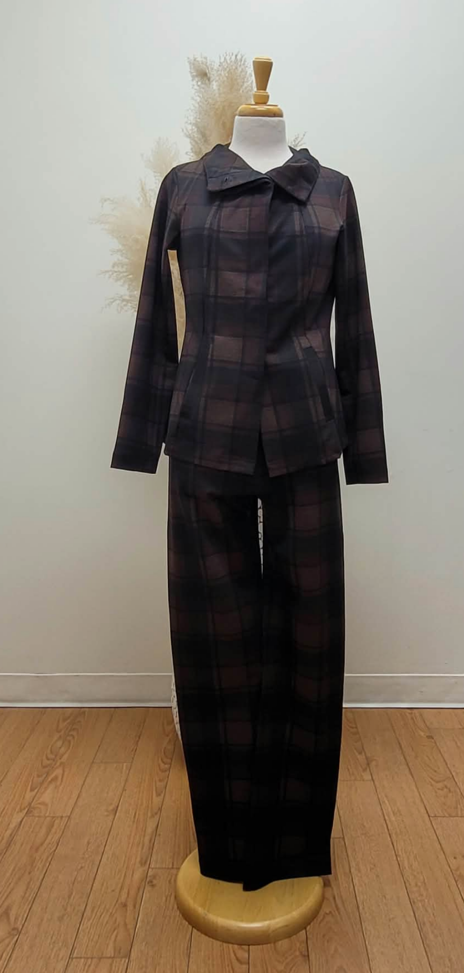 Under Wraps Jacket ~ Chocolate Check