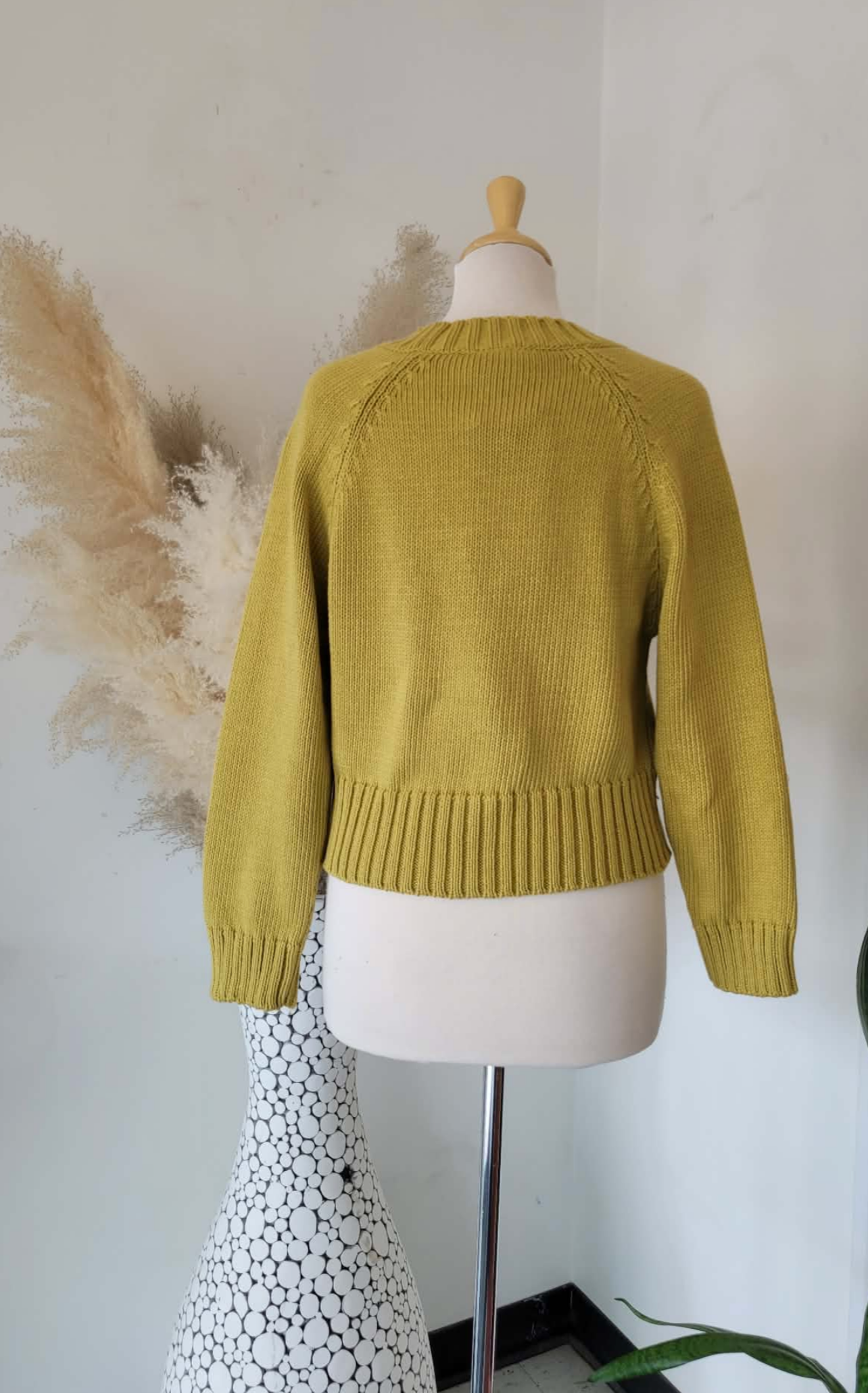 Vera Cardigan ~ Pear