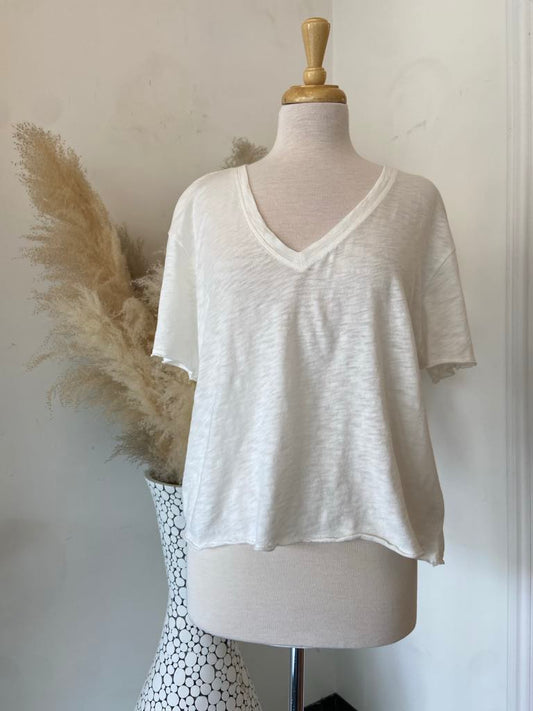 Charlie V Neck Tee ~ White Sand ~ L