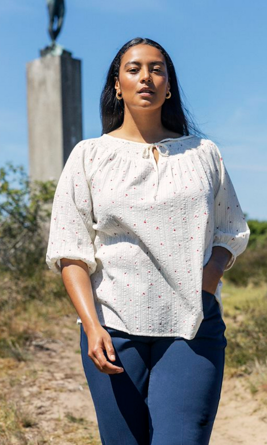 Sanya Blouse { Curve } ~ Size 26