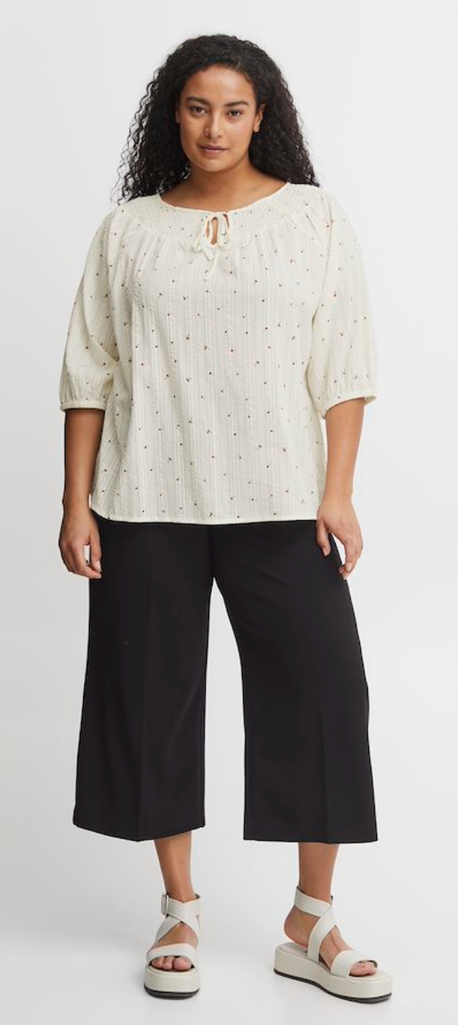 Sanya Blouse { Curve } ~ Size 26