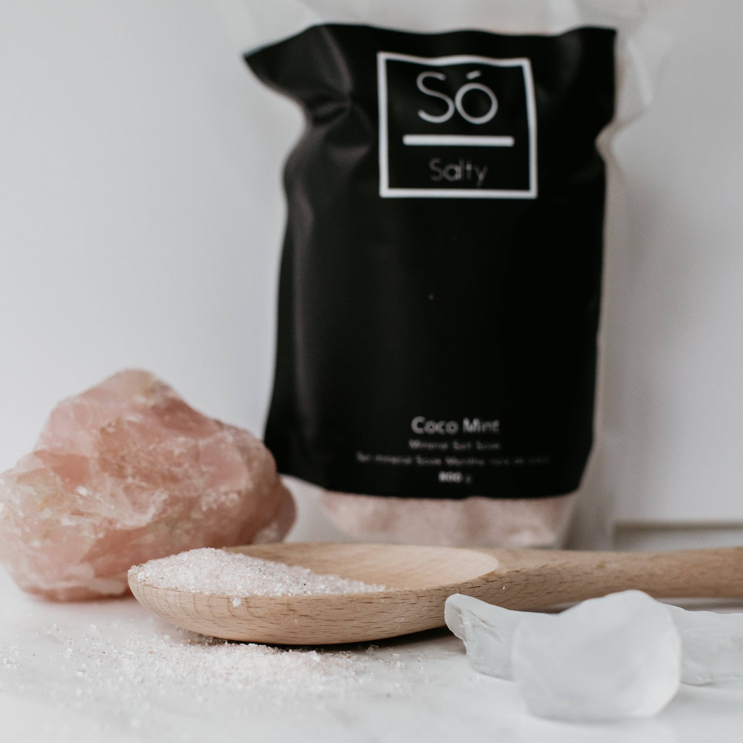 Salty: Patchouli Lemon / Beagán (200g)