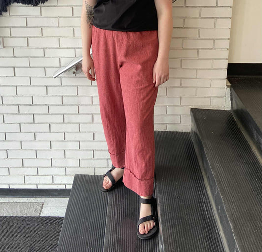 Joni Ankle Pant ~ Harbor Red