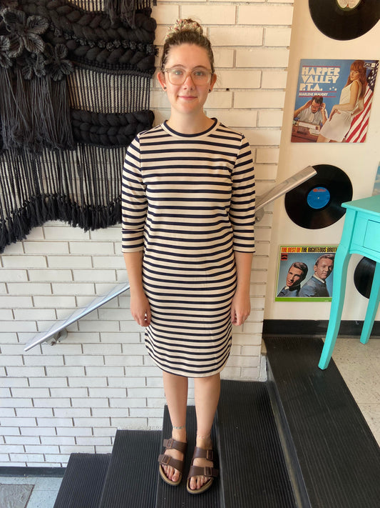 Vars Dress ~ Size S