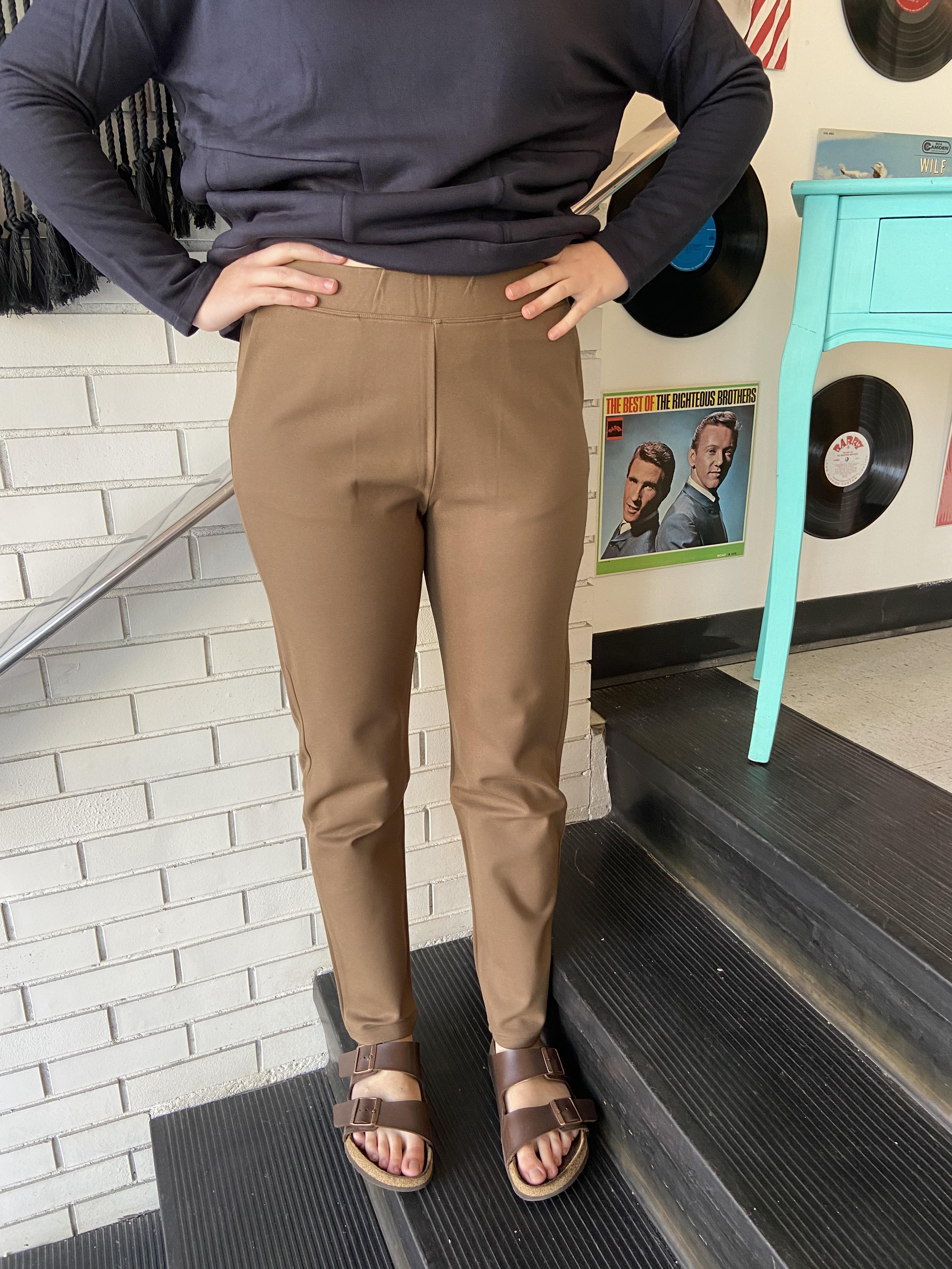 Gilmour Tidy Trouser ~ Taupe