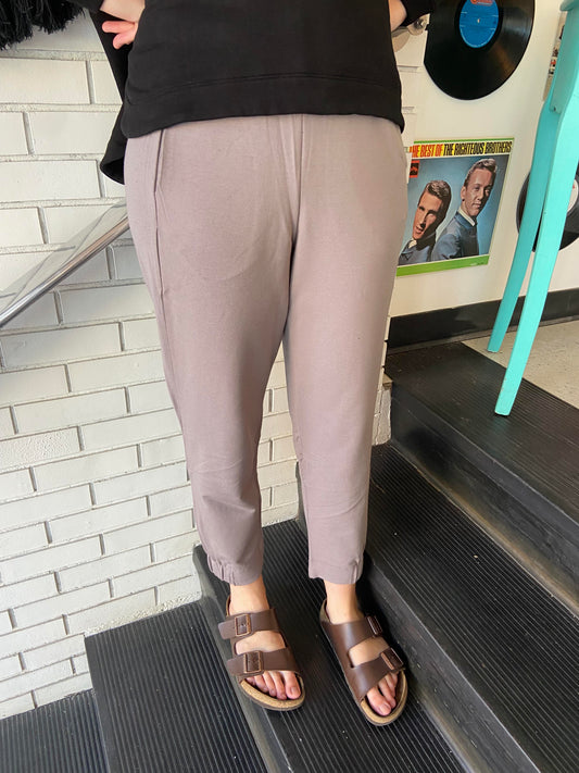 Gilmour Candy Joggers ~ Mink