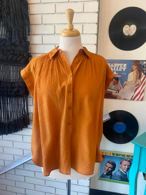 Open image in slideshow, LouLou Blouse ~ Pumpkin
