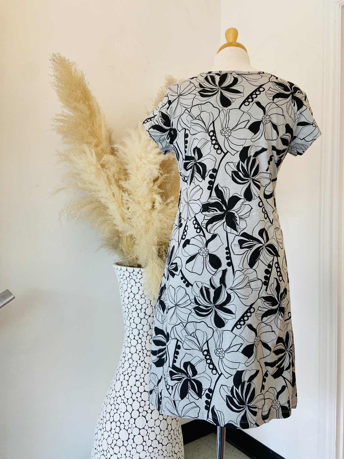 Gabby Dress ~ Dove/Black