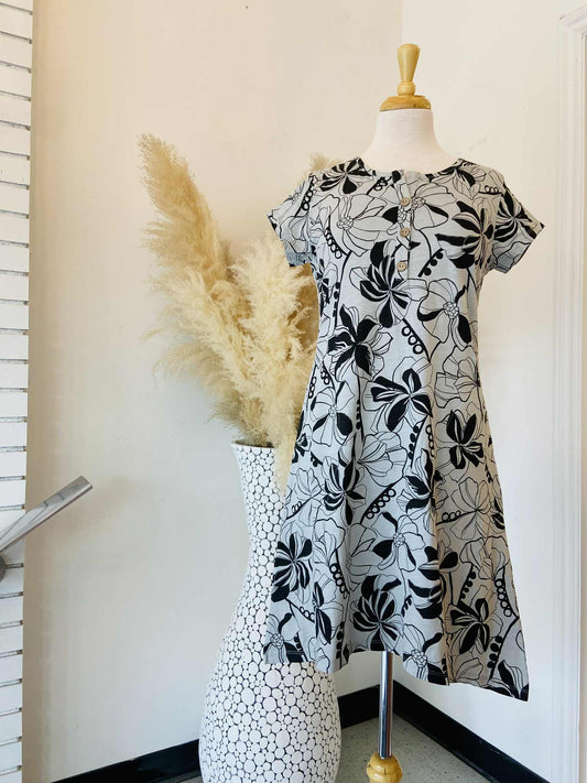 Gabby Dress ~ Dove/Black