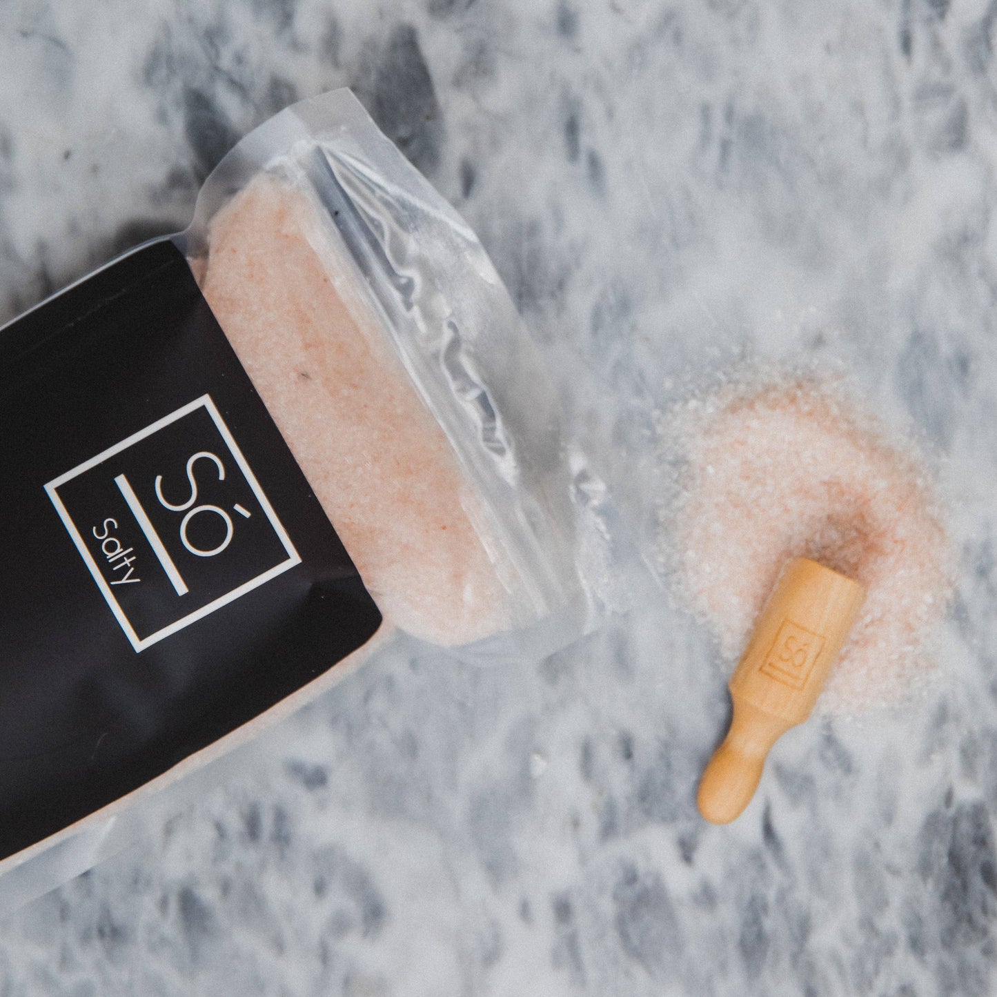Salty: Bergamot Vanilla / Beagán (200g)