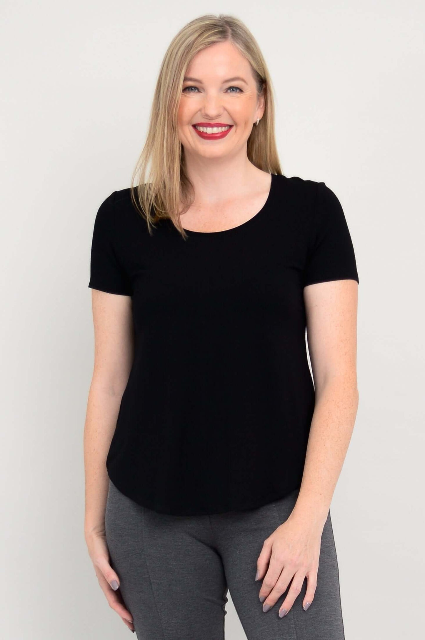 Tessa Tee ~ Black