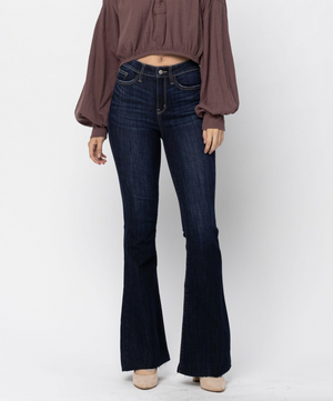 Open image in slideshow, Chrissy Flare Jeans { Reg &amp; Curve }
