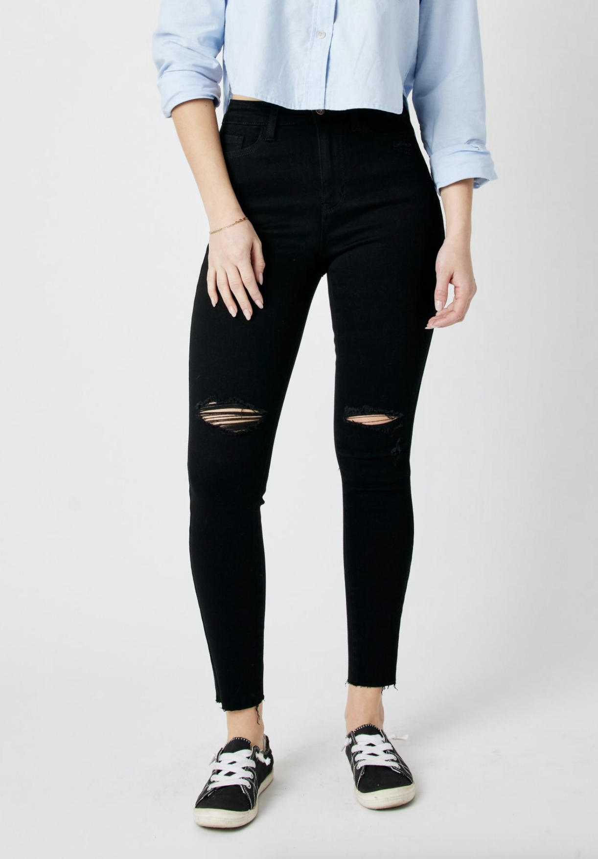Black raw hem skinny jeans discount