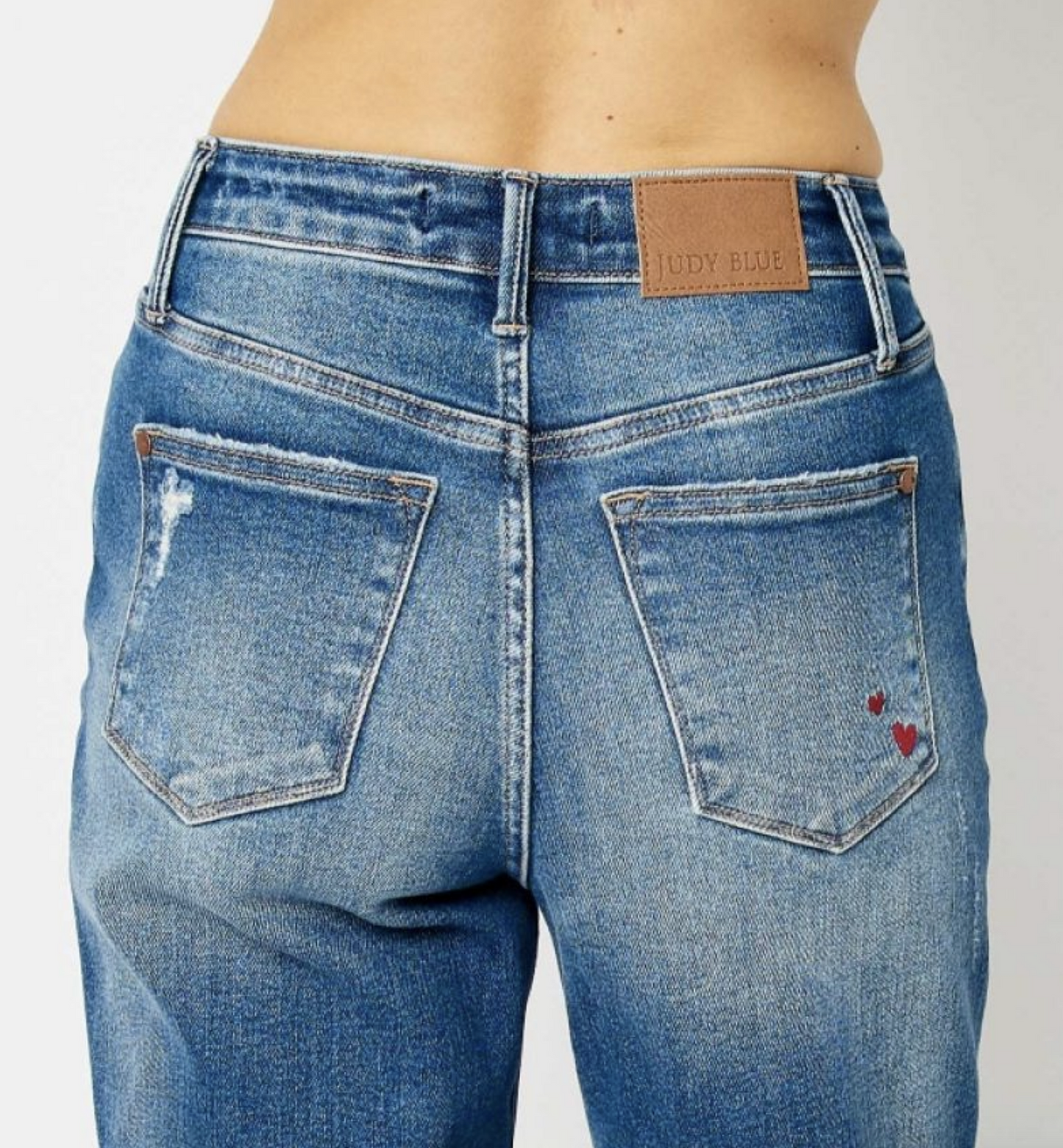 Queen of Hearts Relaxed Fit Jean { Reg }