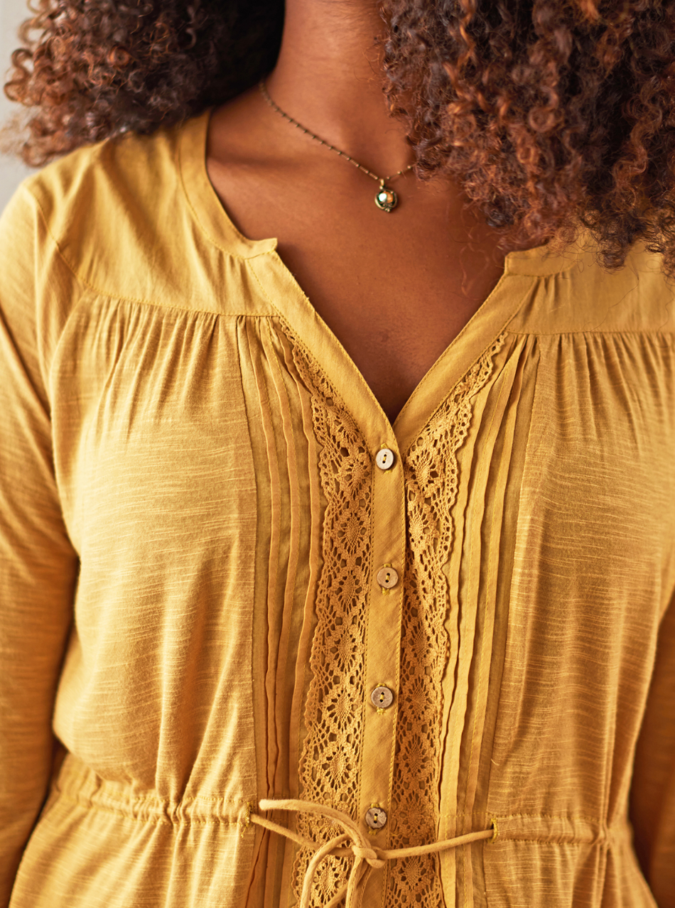 Merryman Blouse ~ Gold