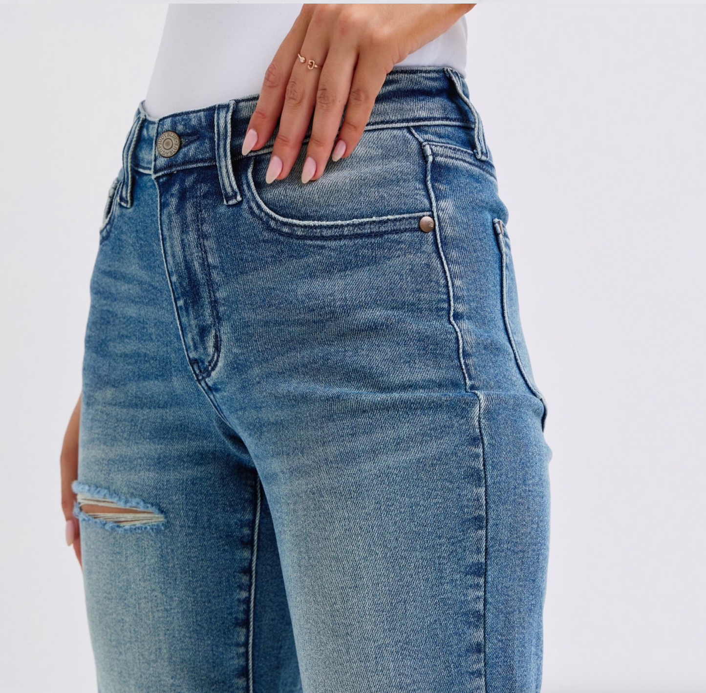 Nat Mid Rise Dad Jean { Reg }