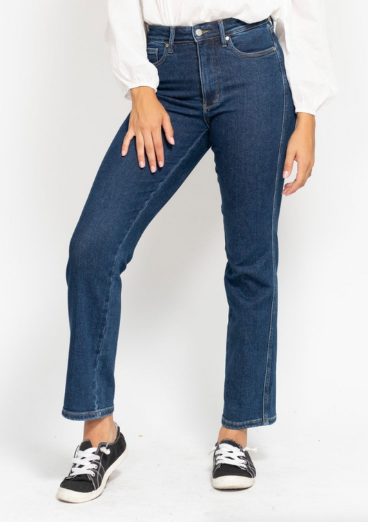 Mona Classic Straight Jean { Reg & Curve }