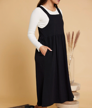 Doris Dress ~ Black