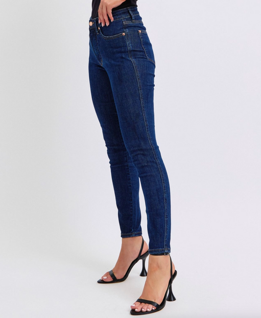 Molly Tummy Control Skinny { Reg } ~ Size 5