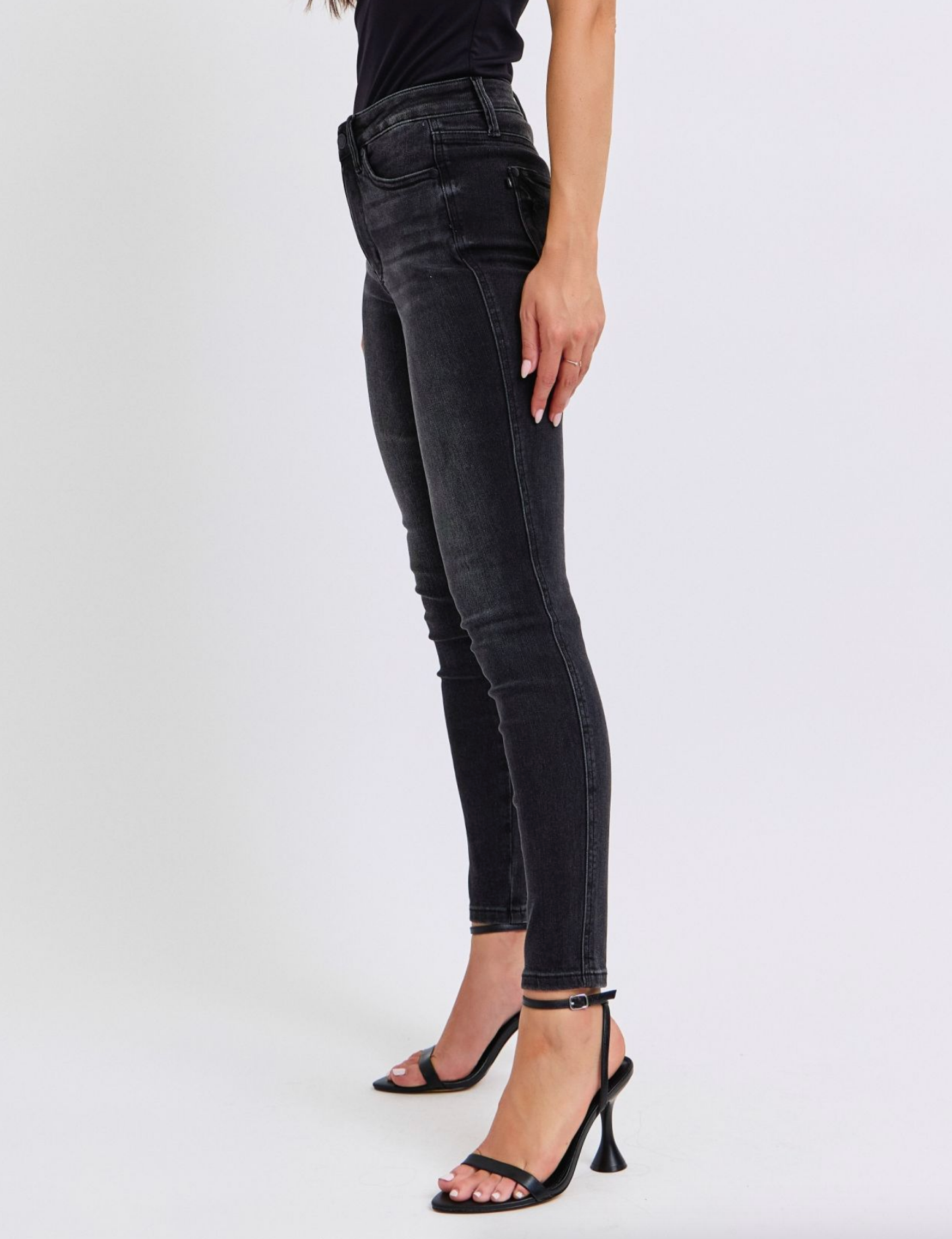 Laurel Washed Black Skinny { Reg & Curve }