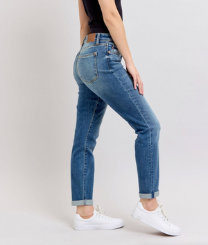 Elsa Boyfriend Jeans { Reg & Curve }