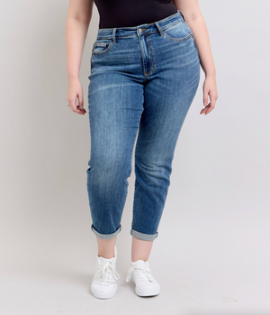 Elsa Boyfriend Jeans { Reg & Curve }