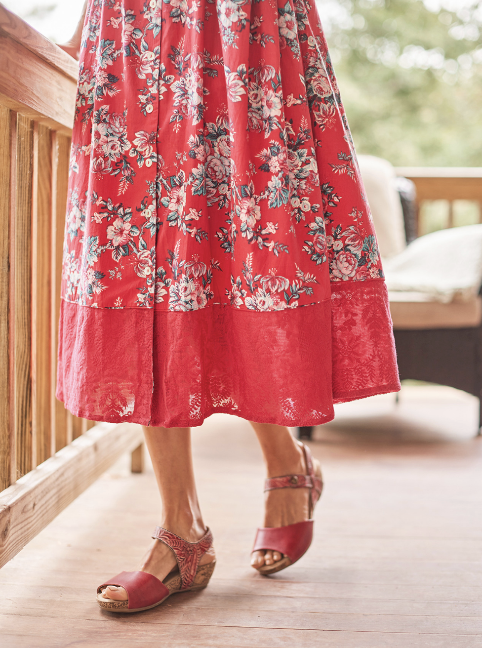 Rosemary Porch Dress ~ Red ~ Size 4X