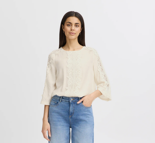 Blondie Blouse ~ Cream